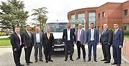 Mercedes-Benz Türk, 60.000’inci Sprinter’i Nesgün Turizm’e teslim etti.