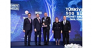 Mercedes-Benz Türk, hizmet ihracatı şampiyonlarından biri oldu