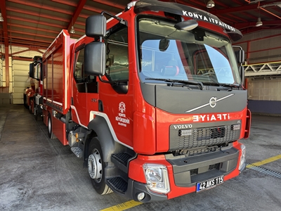volvo trucks itfaiye aracı