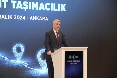 bakan ömer bolat türkiye lojistik sektörü ile ilgili konuşma gerçekleştiriyor