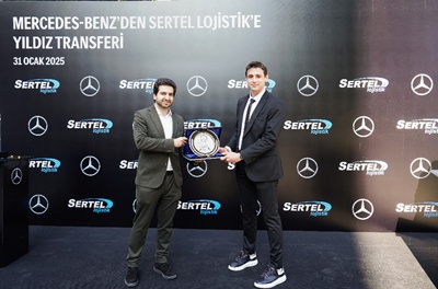 mercedes benz türk sertel lojistik teslimat plaket tadimi