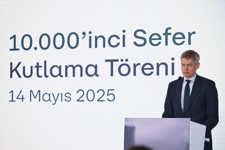 dfds global ceo torben carlsen