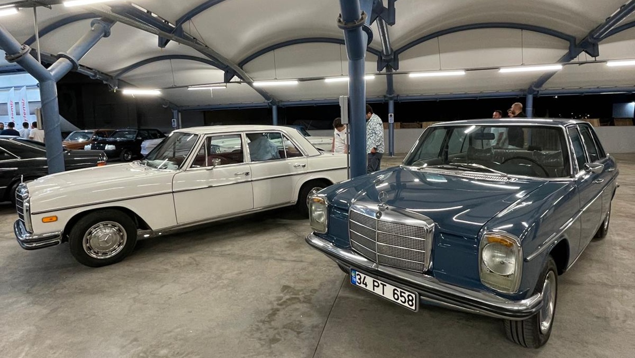 Klasik Otomobil Tutkunları Küçükçekmece’de Buluştu: Klasik Otomobil Tutkunu Yakup Karadağ da Etkinlikteydi