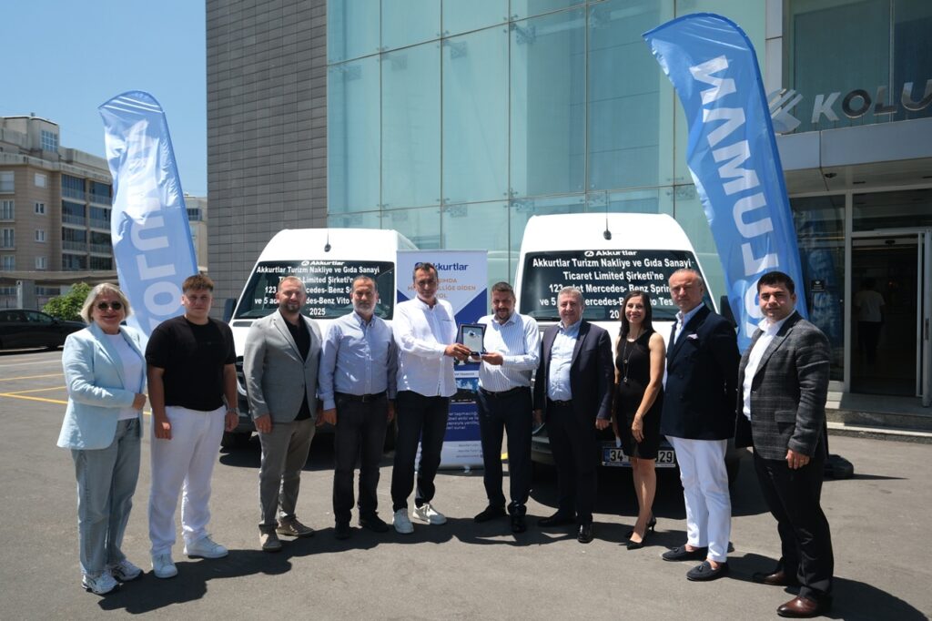 mercedes benz türk akkurtlar vito ve sprinter teslimat