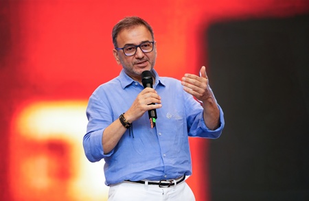 man aydin yumruçal